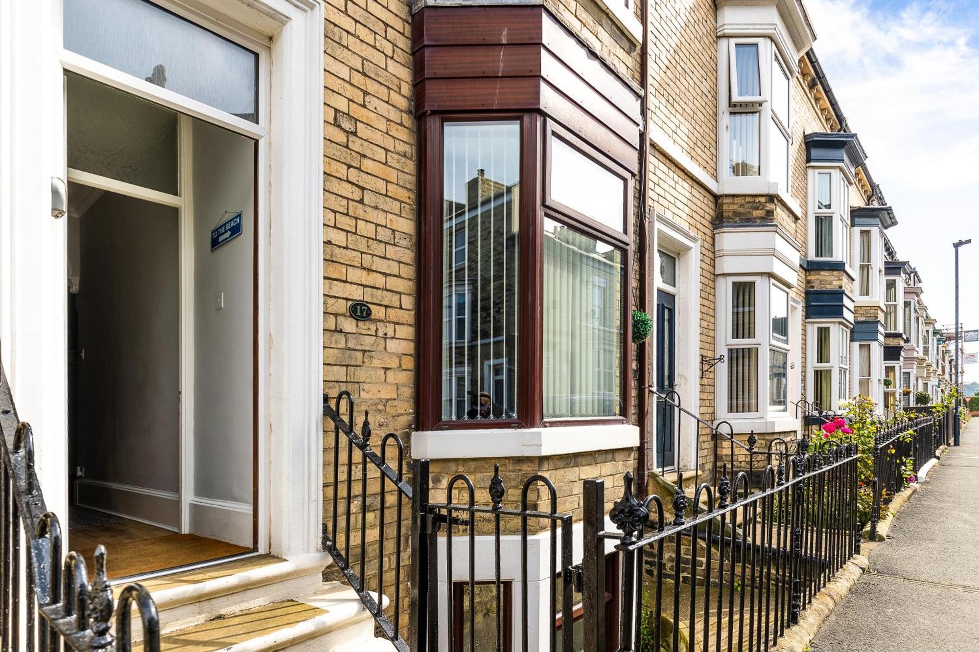 Rovers' Retreat Whitby George Street المظهر الخارجي الصورة