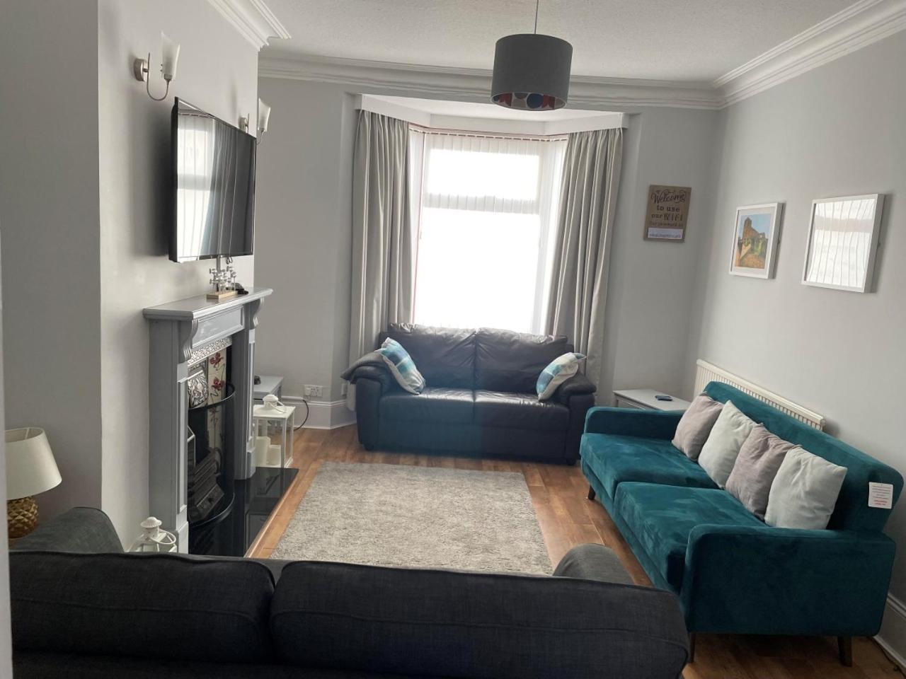 Rovers' Retreat Whitby George Street المظهر الخارجي الصورة